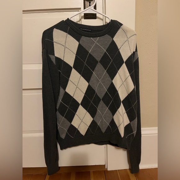 Brandy Melville Sweaters - Super cute brandy melville checkered sweater